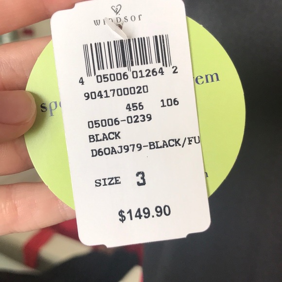 NWT PROM SKIRT! - Picture 3 of 3